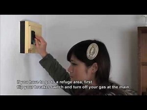 Multilingual Disaster Prevention Video(English)【ダイジェスト版】多言語防災ビデオ「地震！その時どうする？」（英語）