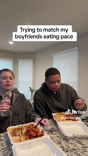 Trying to Match My Boyfriend's Eating Pace - Funny Mukbang Video