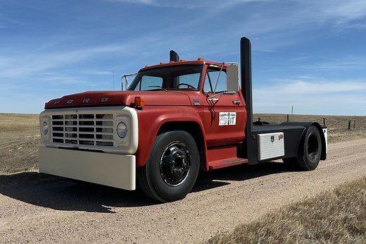 6.6L Turbodiesel-Powered 1979 Ford F-600 Flatbed