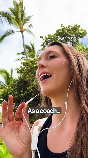  Attention Coaches & Course Creators: The "Old Way" of Online...