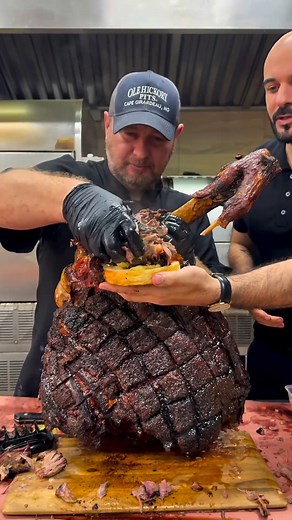 166K views · 714 reactions | What would you do? | Third Wave BBQ | Facebook