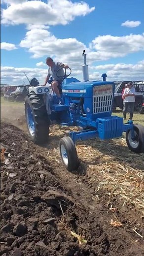 Ford 5000 Plowing at the Half Century of Progress Show '25 #Farmer #farmlife #farming #tractor