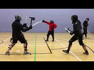 Axe & Dagger sparring - Dave vs Tom