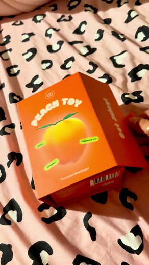 Womanizer Peach Toy Rechargeable! The peach of all peaches, the sweetest of them all. 🍑 You can use my code 'BBVEEBEENEW' at checkout to get 20% off your entire purchase with @Lovehoney #lovehoneyoffial #lovehoney #lovehoneyboutique #fashionlingerie #fashion