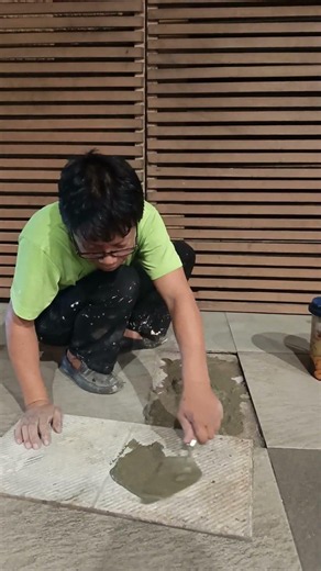 Repair flooring tiles setting