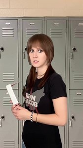 30K views · 14K reactions | The Twilight Saga: Ending friendships since 08-09. Team Edward or Team Jacob? #twilight #bellaswan #twilightsaga #2000s #nostalgia | Jessica Conrad | Facebook