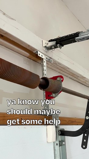 It’s certainly normal for us, we see broken springs everyday!! #garagedoors #checkthisout #toolstoday #gadget #foryoupage #fyp #diy #doityourself #thatsnotnormal #harrystyles #harry