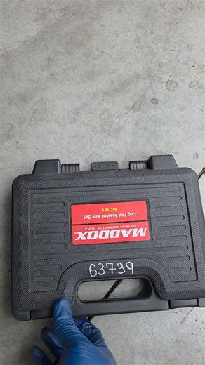 Beast KingGod on Instagram: "84 of 365 I almost worked past 23:59 again. I'm emphasizing the use of 4 different tools to remove some common anti-theft lug nuts when you don't have the original lug key. The 4 items in the video. . @harborfreight Maddox Lug Nut Master Key Set No. 63739 ☝️☝️☝️☝️☝️☝️ Quinn 1/2in. Drive SAE & Metric Impact 58680 @ryobitoolsusa 1/2in. Impact P262 @homedepot Ryobi Battery 4Ah High Performance PBP004"