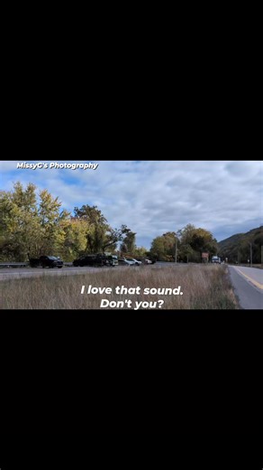 Big rig sounds #18wheeler #jakebreak #highway #truckin #bigboytrucks #cabover #bigrig #reels | MissyG's Photography | Facebook