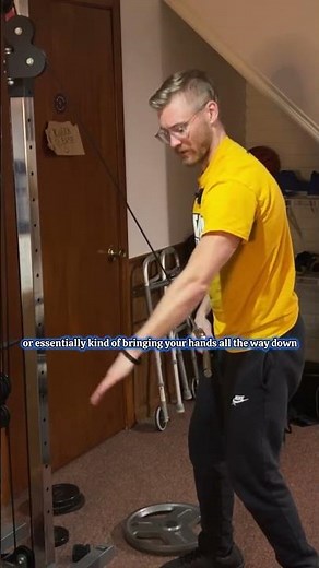 How to do a Lat Pullover on a Cable Machine