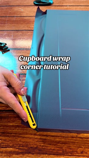 Cupboard Doors Corner Tutorial: DIY Wrapping Guide