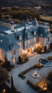 Another stunning brick mansion, in North Carolina | Mansions of USA