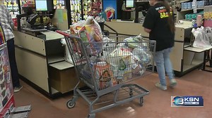 Local owned grocery stores see holiday rush