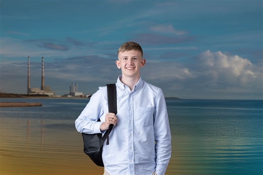 Join EY's Audit - Assurance Team: Build Trust, Drive Innovation, and Enhance Business Insights