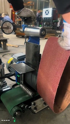 Changing the Sanding Belt on a Sanding Machine