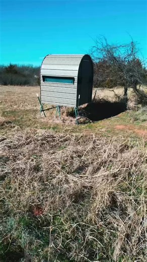 The Buckhide Blinds from @pmp_buildings are metal, carpeted, Deerview Windows, and prices for the working man! #buckhideblinds #hunting #blinds #hunt #outdoors | Final Descent Outdoors
