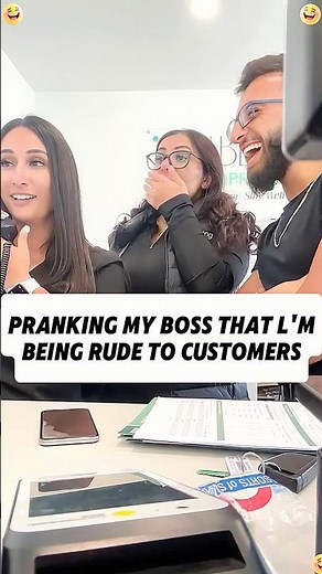 Pretend to be rude to customers to prank the boss🤣#funny #funnyprank #work #boss #funnyvideo