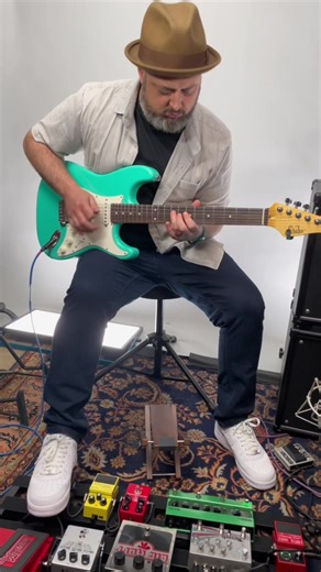 Top 10 Nasty Guitar Riffs You Need to Hear