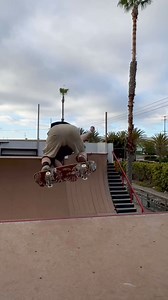 There’s no place like the local vert ramp! Adam Hopkins solo sesh at Grosso’s Ramp. ❤️‍🔥💪 #skatelite . . . . . #skateboardingisfun #skateboarding #skateboarders #ramp #rampsurface #vert #vertskateboarding #vertramp #skatepark | Skatelite