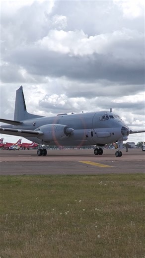 Turn ‘n’ Burn on Instagram: "Fog on the Tyne is all mine, all mine. Fog on the Tyne is all mine. Bréguet 1150 Atlantique 2 at RIAT #Bréguet #riat #Bréguet1150 #atl2 #atlantique #subhunter #rollsroycetyne"