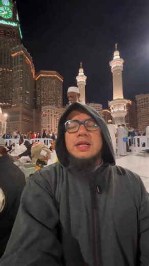 Kevin Kautsar on Instagram: "✅ Rumus Komunikasi “Prolog-Dialog-Epilog” Agar Pembagian Rapor Lancar Jaya Sering deg-degan pas bagi rapor? Takut orang tua defensif dan bilang “Ah, anak saya gak gitu kok di rumah”? Tenang, Bapak/Ibu Guru. Kuncinya ada di pola komunikasi. Simak dan SAVE postingan ini buat contekan besok! 👇 1️⃣ PROLOG (Bingkai di Awal) Sebelum masuk ke nilai, sampaikan “disclaimer” ini agar Wali Murid tidak merasa digurui, melainkan diajak bekerjasama. 🗣️ Contoh Kalimat: “Bapak/Ibu