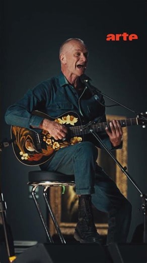 Sting performs "Shape of My Heart" at the Rijksmuseum – ARTE Concert
