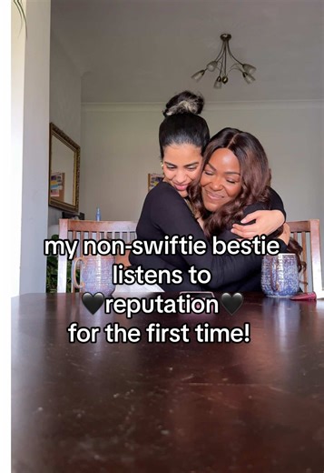 Non-Swiftie Listens to Taylor Swift's Reputation Album