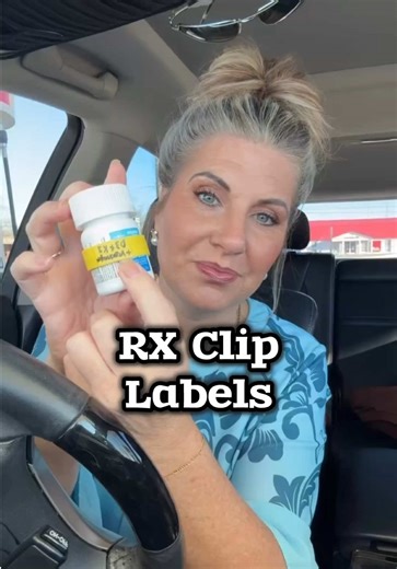 These labels are so useful!! Great for the elderly who can’t read small labels well. #rxclip #medicine #medicinelabels #label #lifehack