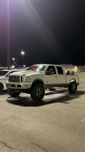 frosty.6.0 (@frosty.6.0)’s videos with original sound - AT