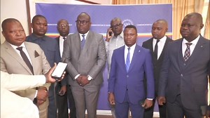 2.2K views · 154 reactions | RDC - Infrastructures et travaux publics : Le ministre Alexis Gisaro rassure les élus du Kasaï que leur province est prise en compte dans les différents projets du gouvernement | 7sur7.cd | Facebook