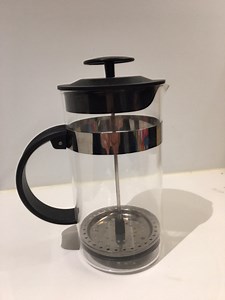 Learn how to use the French press in ONE MINUTE!
