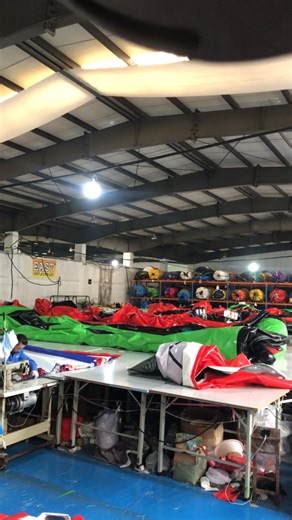 How to make inflatables? #inflatables, #bouncehouse, #jumpingcastle, #bouncycastle,#inflatableslide,#inflatablewaterslide, #obstaclecourse, #bouncycastlewithslide #slide | East Inflatables Manufacturer | Facebook