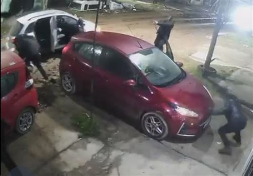 Los videos del momento en el que un policía mató a un ladrón que le quiso robar su auto en el conurbano