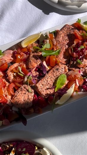 It wouldn’t be Rosh Hashanah without honey, and Yael’s celebratory menu is all about enhancing its golden sweetness in balance with a pinch of salt, a sprinkle of feta and a drizzle of lemon🍋 Shop all your Rosh Hashanah ingredients: https://brnw.ch/21wVMbf | WOOLWORTHS