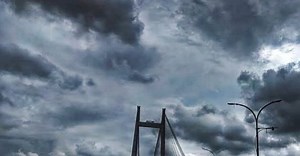 Cyclone Amphan [LIVE]: Wind velocity in Kolkata clocks 112 kmph as cyclone crosses WB; 2 people dead in state