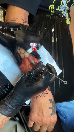 8.4K views · 298 reactions | Traditonal Pattern Hand- Poke Tattoo Session | Sinag Baybayin | Facebook