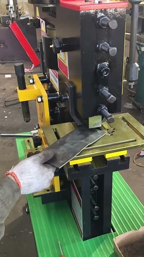 Q35Y-12 punch and shear machine ironworker for cutting angle
