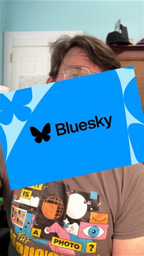 Bluesky is growing fast — is it Twitter’s heir apparent? #bluesky #twitter #technews #explained | The Verge