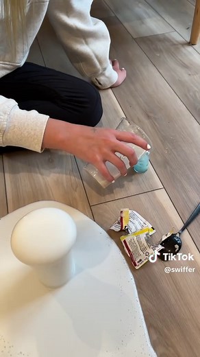 Effortless Cleaning with Swiffer Power Mop Strips