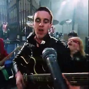 In the blue corner... "Cool for Cats", tied at No.2 in the UK charts with "Up the Junction" -- which is your favourite? https://youtu.be/uJ2cEc_TCH8 | Squeeze