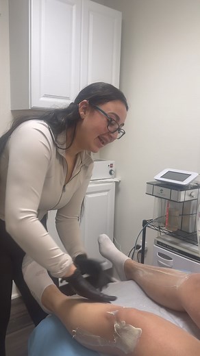 167 reactions · 6 comments | I have the best clients ever. Don’t forget to book your leg wax with your Brazilian.  also, February is almost completely booked 凉 #brazilianwaxer #legwaxing #legwax #wax #waxmelts #waxaddict #fullbodywaxing #waxvideos | Andrea Aesthetics | Facebook