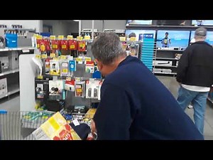 Wal-FeMa-rt... How to spot Security Guards