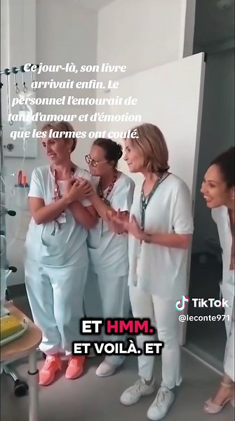 Au cœur de l'hôpital, le temps s'est arrêté. David avait enfin reçu le livre qu'il a écrit, fruit de son courage et de sa détermination. Porté par l'amour et l'émotion du personnel soignant et de sa mère aussi présente, ce moment restera gravé comme une victoire de la vie sur l'épreuve. ✨📖 viens récupérer ton exemplaire en écrivant