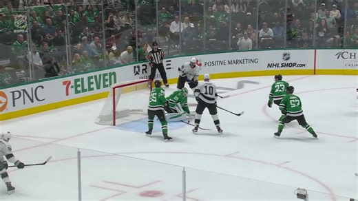 Perry's first with the Kings