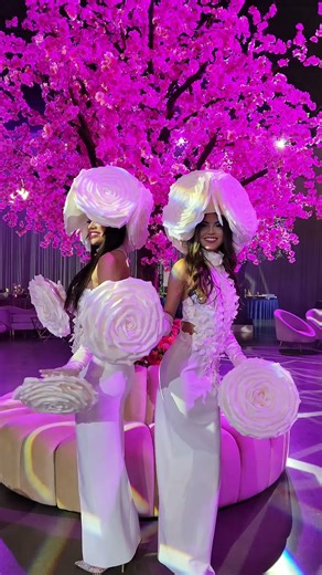 Our beautiful Detroit Rose Performers 🌸 #DetroitEntertainment #MichiganEntertainment #LuxuryEvents