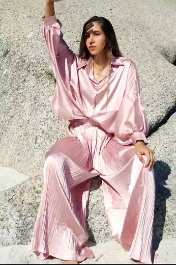 2.5K views · 3 comments | From bridal to beachwear @tdwemporium 懶 Get...