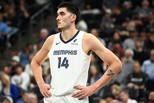 What is Zach Edey's free throw percentage?