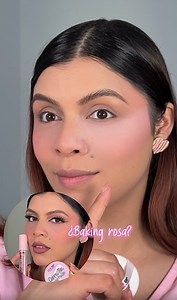 Este no es solo un baking… es la prueba de que el en rosa nunca pasa desapercibido. 💖 neutraliza, sella y potencia la luminosidad de la piel. 🌸 #PinkUp #Cosmetics #Baking #Hacks #Baking #Polvos #Makeup | Pink Up Cosmetics