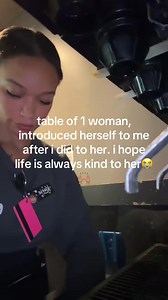 1.5M views · 14K reactions | nothing but love for kind strangers in small moments 凉  ever had a guest you never forgot? tell us about them : @whok1lledkatie (via TikTok)⁠ #server #serverlife #waitress #restaurantlife #serverproblem #serviceindustry #bartender | TRULY TAY | Facebook