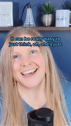 3.1K views · 32 reactions | She's Flirting With YOU!  (How She'll Text~) If she texts you like this... she's totally flirting! Want to know how to text her back (and really make her attraction for you grow)? ✅ Grab my FREE texting guide now! Comment "TEXTING" now, and I'll DM you the link  #flirting #attraction #Christiandating #datingcoachformen #datingadviceformen #datingtipsformen | Coach Melannie | Facebook